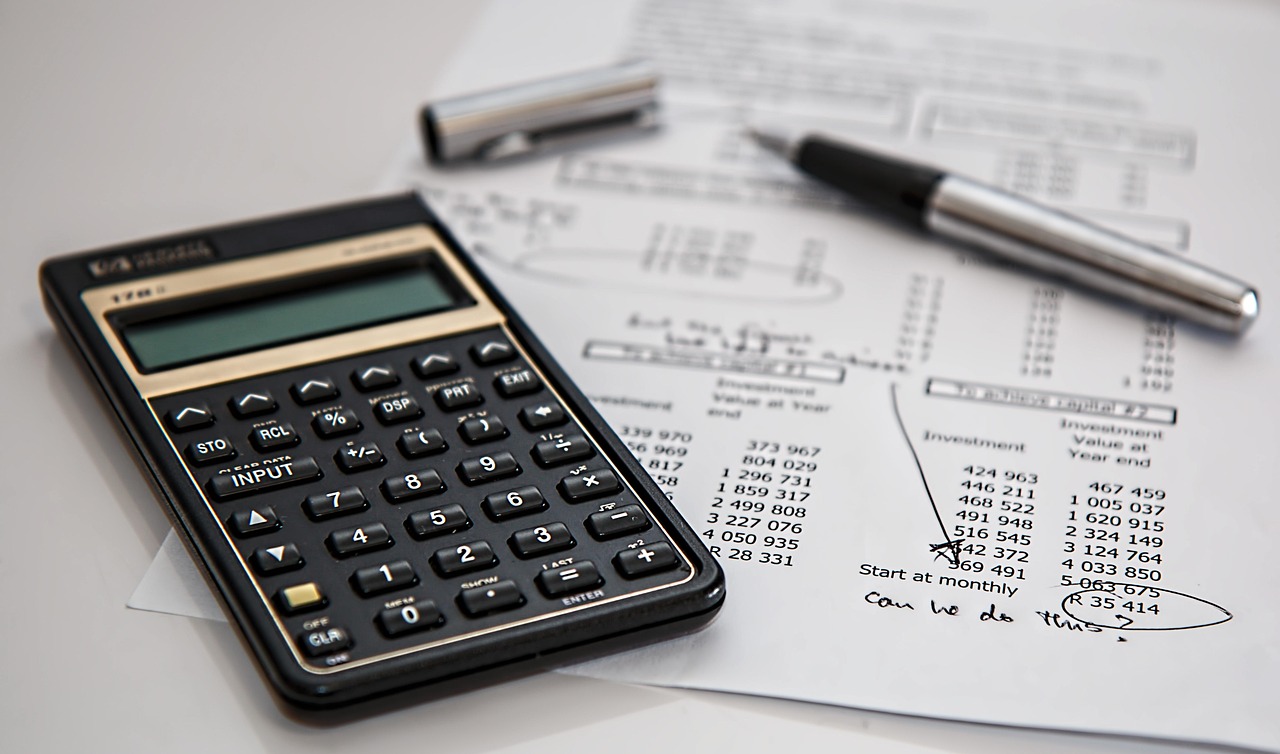 Calcule o valor da expressão: Dicas para resolver fácil
